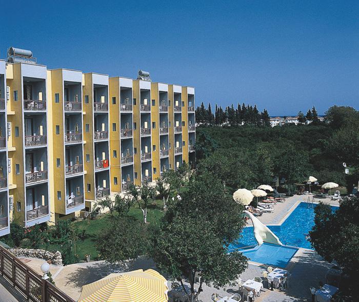 Larissa Garden Hotel 케메르 외부 사진