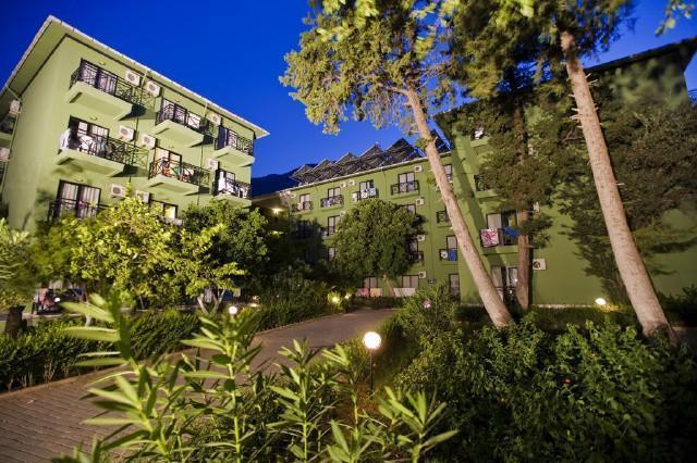 Larissa Garden Hotel 케메르 외부 사진